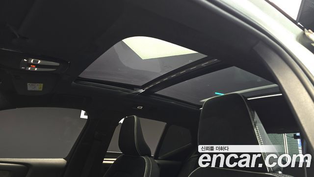 Volvo XC40 Recharge Twin Ultimate 2024 — фото 19