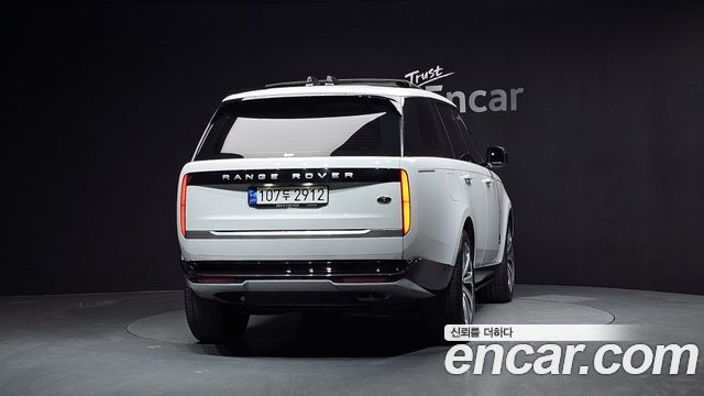 Land Rover Range Rover (V) P530 Autobiography 2023 — фото 4
