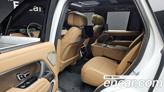 Land Rover Range Rover (V) P530 Autobiography 2023 — фото 11