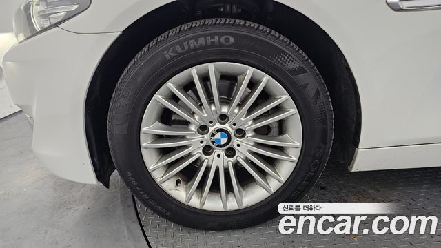 BMW 5 Series (F10) 520d 2014 — фото 5