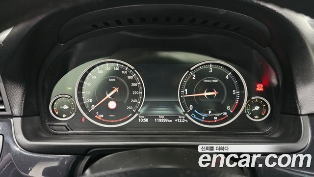 BMW 5 Series (F10) 520d 2014 — фото 8