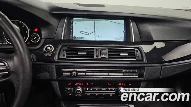 BMW 5 Series (F10) 520d 2014 — фото 14