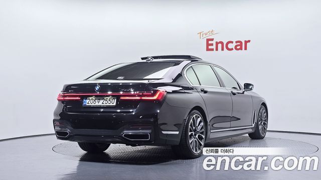 BMW 7 Series (G11) 740Li xDrive M Sport Package 2021 — фото 2