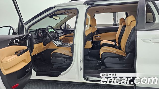 Kia Carnival (IV) Diesel 9-Seater Prestige 2023 — фото 11
