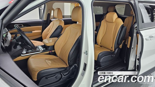 Kia Carnival (IV) Diesel 9-Seater Prestige 2023 — фото 18