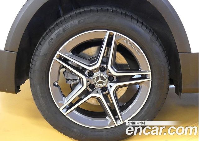 Mercedes-Benz GLB-Class (X247) GLB250 4MATIC 2023 — фото 5