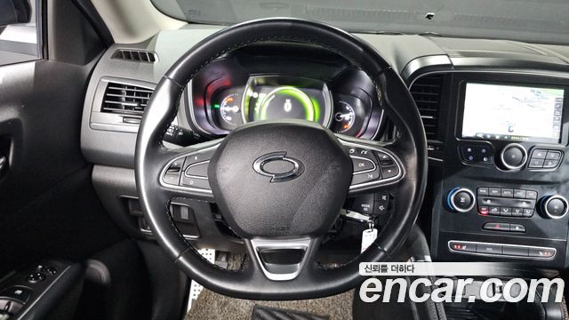 Renault Korea QM6 2.0 LPe SE 2WD 2020 — фото 13