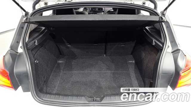 BMW 1 Series (F20) 118d Sport 5Door 2016 — фото 24