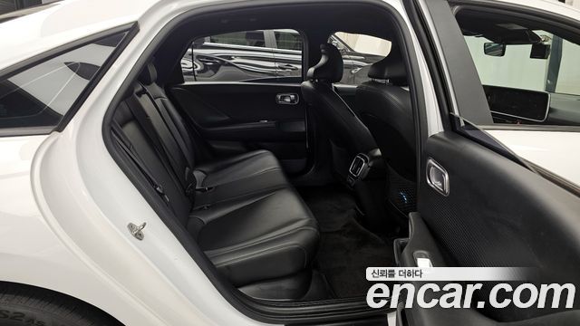 Hyundai Ioniq 6 Standard Exclusive 2023 — фото 12
