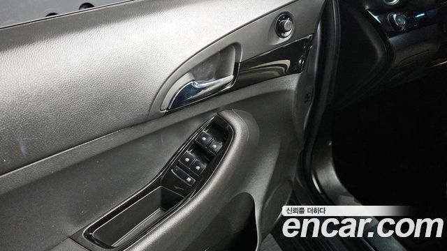 Chevrolet Orlando 2.0 Diesel LT Convenience Pack 2013 — фото 13