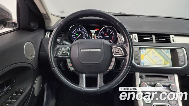 Land Rover Range Rover Evoque 2.2 SD4 Pure 2015 — фото 13