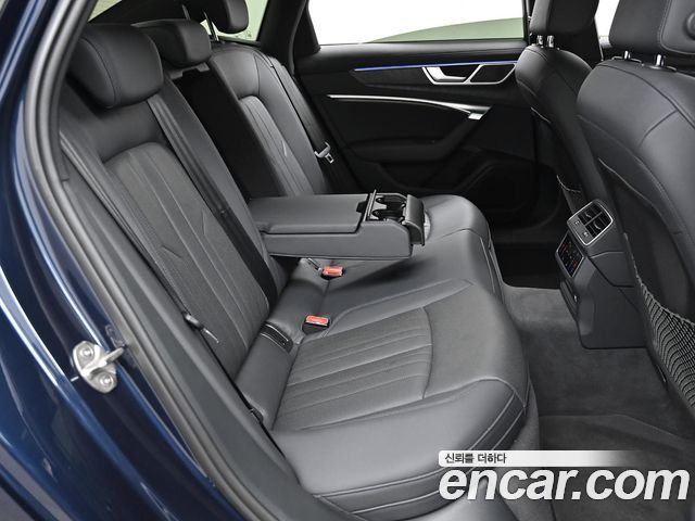 Audi A6 (C8) 45 TFSI Premium 2023 — фото 16