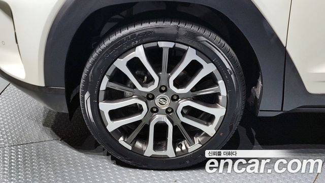 KG Mobility (SsangYong) Torres Gasoline 1.5 2WD T7 2023 — фото 5