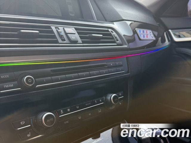 BMW 5 Series (F10) 520d 2014 — фото 22