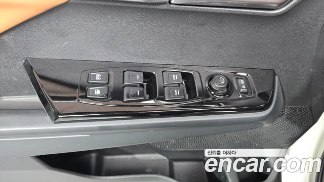 KG Mobility (SsangYong) Torres Gasoline 1.5 2WD T7 2023 — фото 19