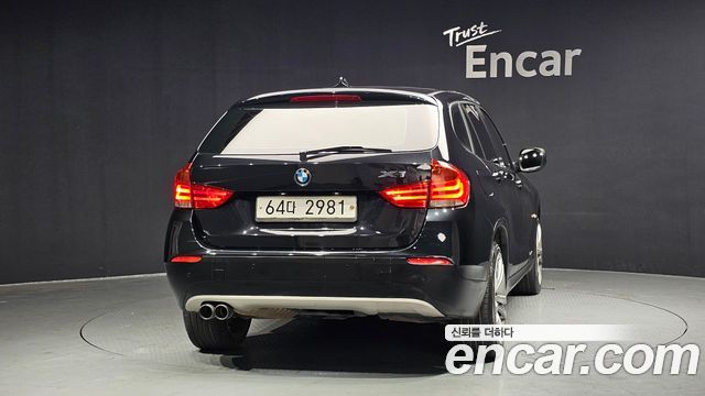 BMW X1 (E84) xDrive 20d 2011 — фото 4