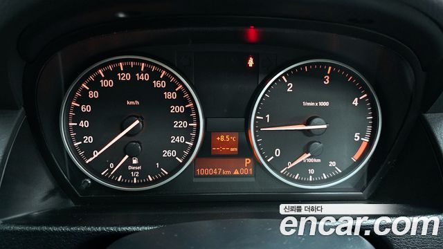 BMW X1 (E84) xDrive 20d 2011 — фото 8