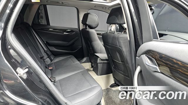 BMW X1 (E84) xDrive 20d 2011 — фото 11