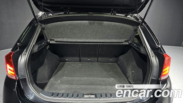 BMW X1 (E84) xDrive 20d 2011 — фото 20