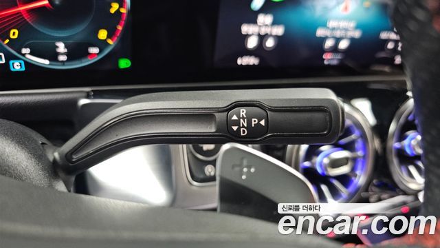 Mercedes-Benz GLB-Class (X247) GLB250 4MATIC 2020 — фото 9