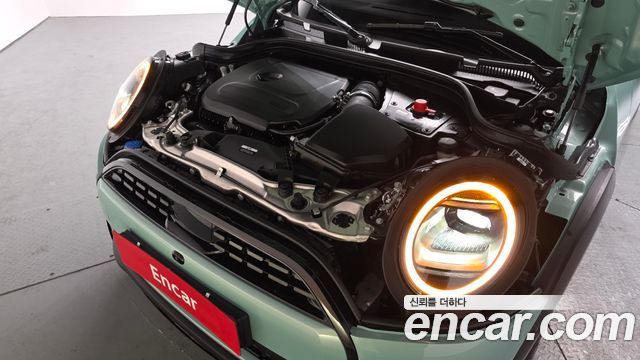 MINI Cooper C (IV) 5Door Essential 2025 — фото 6