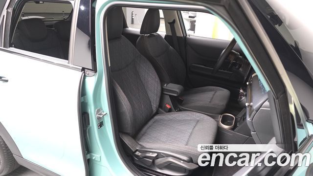 MINI Cooper C (IV) 5Door Essential 2025 — фото 12