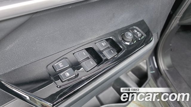 KG Mobility (SsangYong) Torres Gasoline 1.5 2WD T5 2024 — фото 11