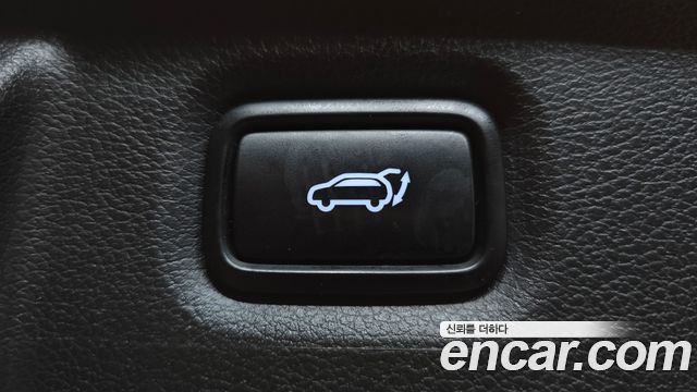 Hyundai Santa Fe Gasoline 2.5T 2WD Prestige 2023 — фото 20