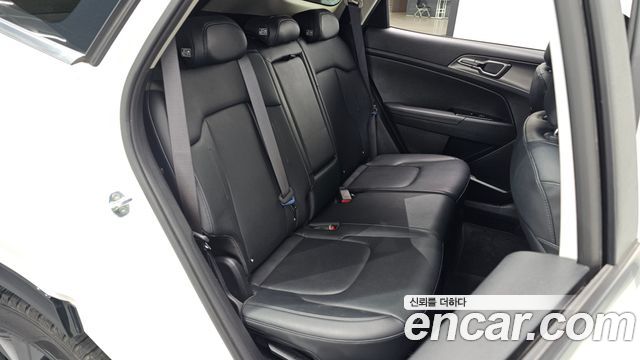 Kia Sportage (V) Diesel 2.0 2WD Nobleless 2022 — фото 12