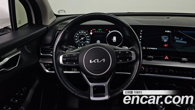 Kia Sportage (V) Diesel 2.0 2WD Nobleless 2022 — фото 14