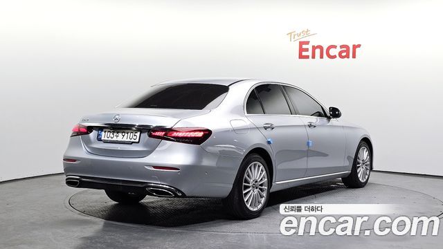 Mercedes-Benz E-Class (W213) E250 Exclusive 2021 — фото 2