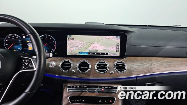 Mercedes-Benz E-Class (W213) E250 Exclusive 2021 — фото 15