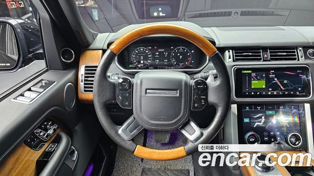 Land Rover Range Rover (IV) 5.0 SC AB LWB 2018 — фото 13