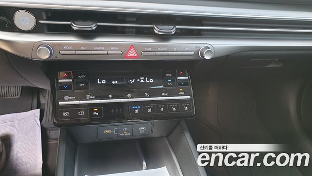 Hyundai Grandeur (GN7) 3.5 LPG 2WD (Taxi) Deluxe 2023 — фото 7