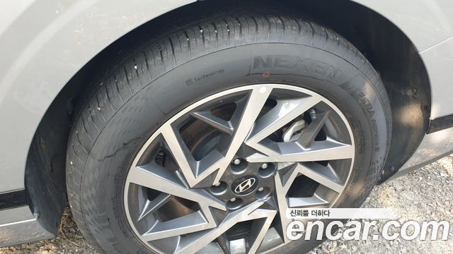 Hyundai Grandeur (GN7) 3.5 LPG 2WD (Taxi) Deluxe 2023 — фото 23
