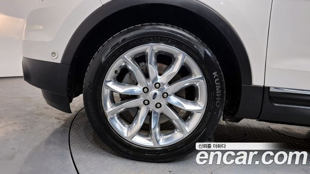 Ford Explorer 3.5 Limited 4WD 5th 2014 — фото 5