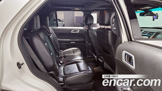 Ford Explorer 3.5 Limited 4WD 5th 2014 — фото 12