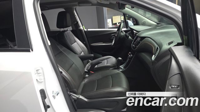 Chevrolet Trax 1.4 Premier 2020 — фото 11