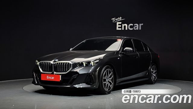 BMW 5 Series (G60) 520i M Sport 2024 — фото 1