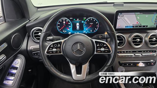 Mercedes-Benz GLC-Class (X253) GLC300 4MATIC Premium Coupe 2020 — фото 19
