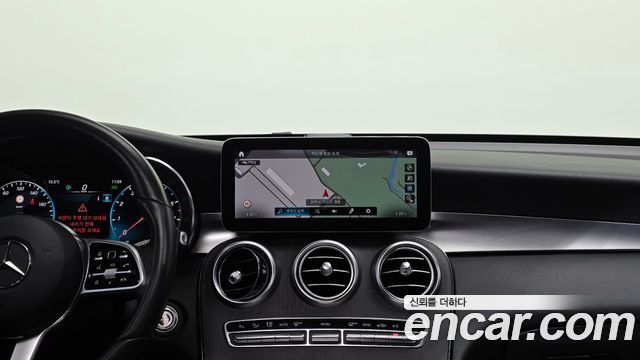 Mercedes-Benz GLC-Class (X253) GLC300 4MATIC Premium Coupe 2020 — фото 20