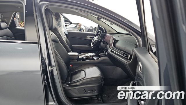 Kia Sportage (V) Diesel 2.0 2WD Nobleless Gravity 2022 — фото 11