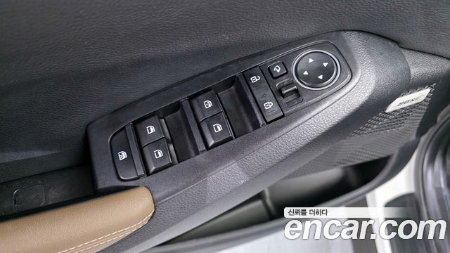 Kia Seltos Gasoline 1.6 Turbo 2WD Signature 2022 — фото 14