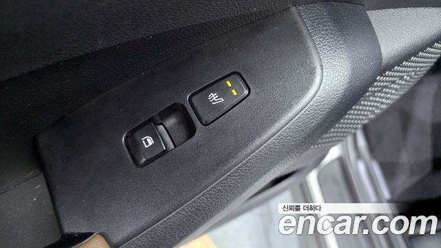 Kia Seltos Gasoline 1.6 Turbo 2WD Signature 2022 — фото 19