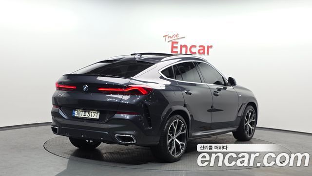 BMW X6 (G06) xDrive40i M Sport 2022 — фото 2