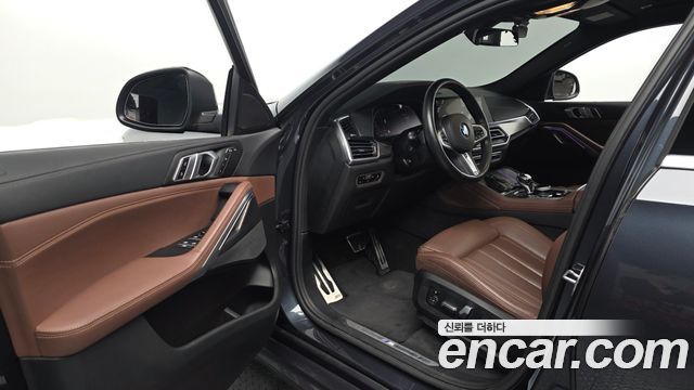 BMW X6 (G06) xDrive40i M Sport 2022 — фото 15