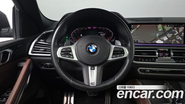 BMW X6 (G06) xDrive40i M Sport 2022 — фото 17