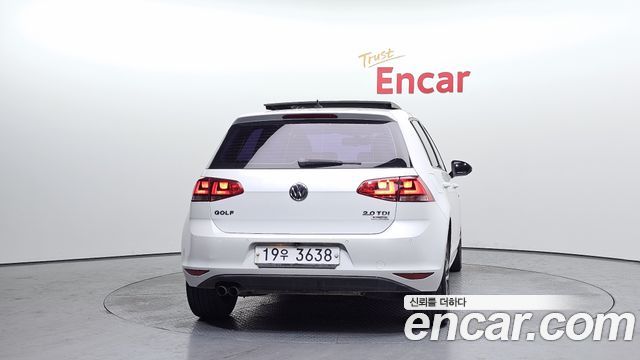 Volkswagen Golf (VII) 2.0 TDI 40th Edition 2015 — фото 4