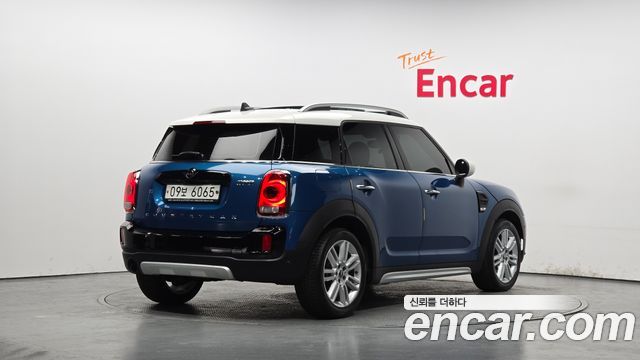 MINI Cooper Countryman HIGH 2nd 2019 — фото 2
