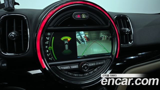 MINI Cooper Countryman HIGH 2nd 2019 — фото 19